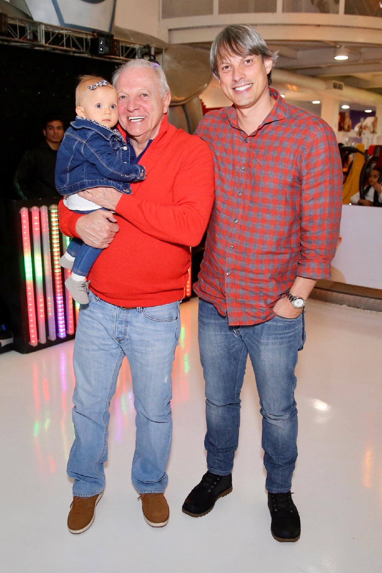 O  pequeno Arthur, primogênito da apresentadora Eliana, comemorou o aniversário de 7 anos, nesta sexta-feira (10).  Arthur é fruto do relacionamento de Eliana com o empresário e produtor musical João Marcelo Bôscoli --os dois se separaram em meados de março de 2014 - Manuela Scarpa/Brazil News