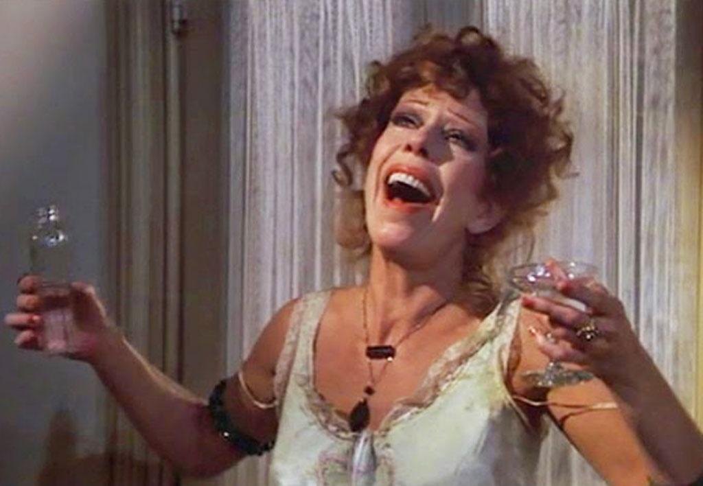 Carol Burnett em "Annie" (1982) - Reprodução