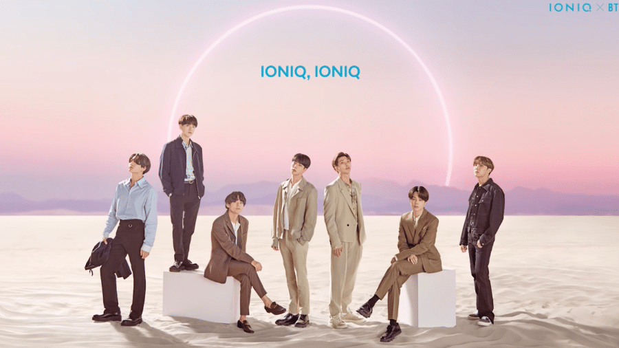 O BTS em seu novo single, "Ioniq" - Reprodução/YouTube