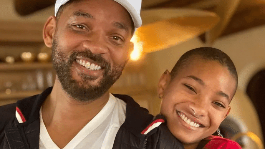 A cantora Willow Smith e seu pai, o ator Will Smith - Reprodução/Instagram