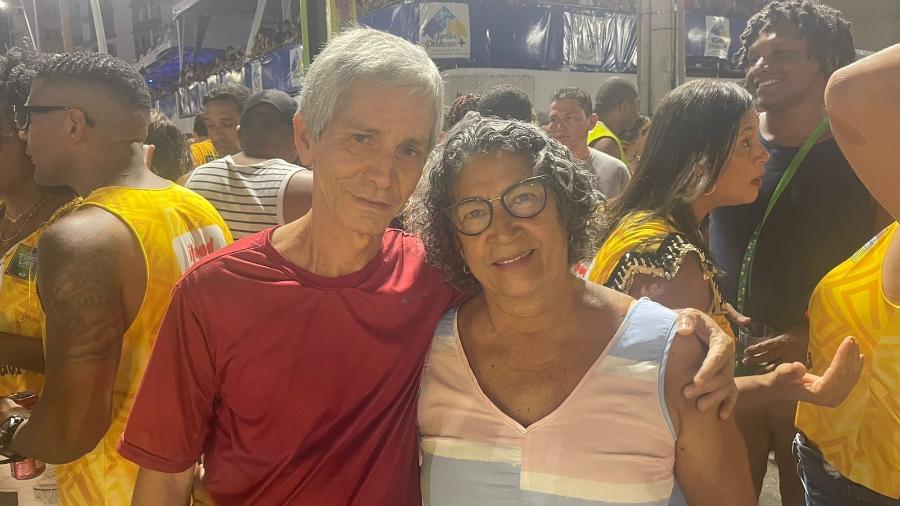 Orlando Sampaio e Doraci curtem Carnaval em Salvador - Larissa Couto/UOL