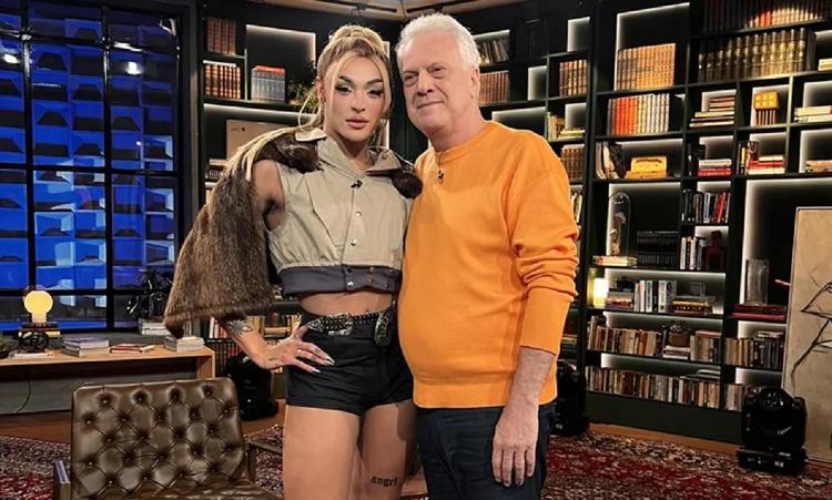 Pabllo Vittar no Conversa com Bial