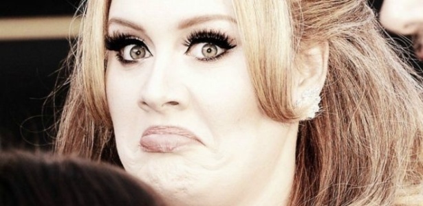 A cantora Adele, que vem batendo recordes com seu novo álbum, "25" - BBC