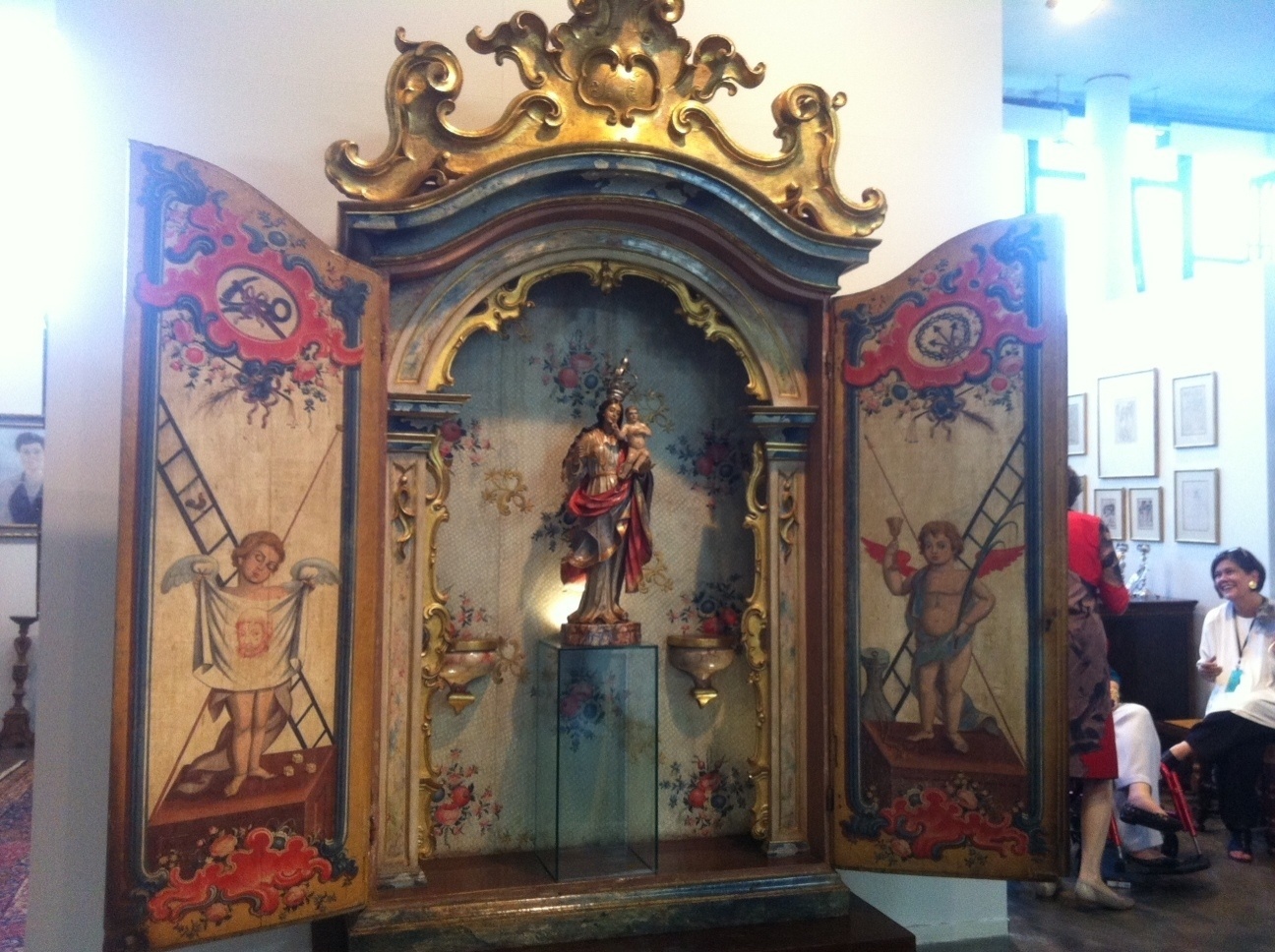 Área dedicada ao design na SP-Arte - Roseane Aguirra/UOL