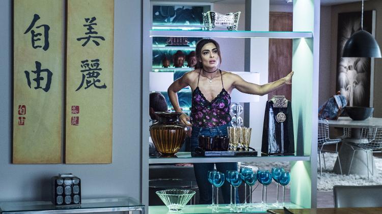 Bibi (Juliana Paes) e o marido se escondem em apartamento de luxo em "A Força do Querer" - Mauricio Fidalgo/TV Globo - Mauricio Fidalgo/TV Globo