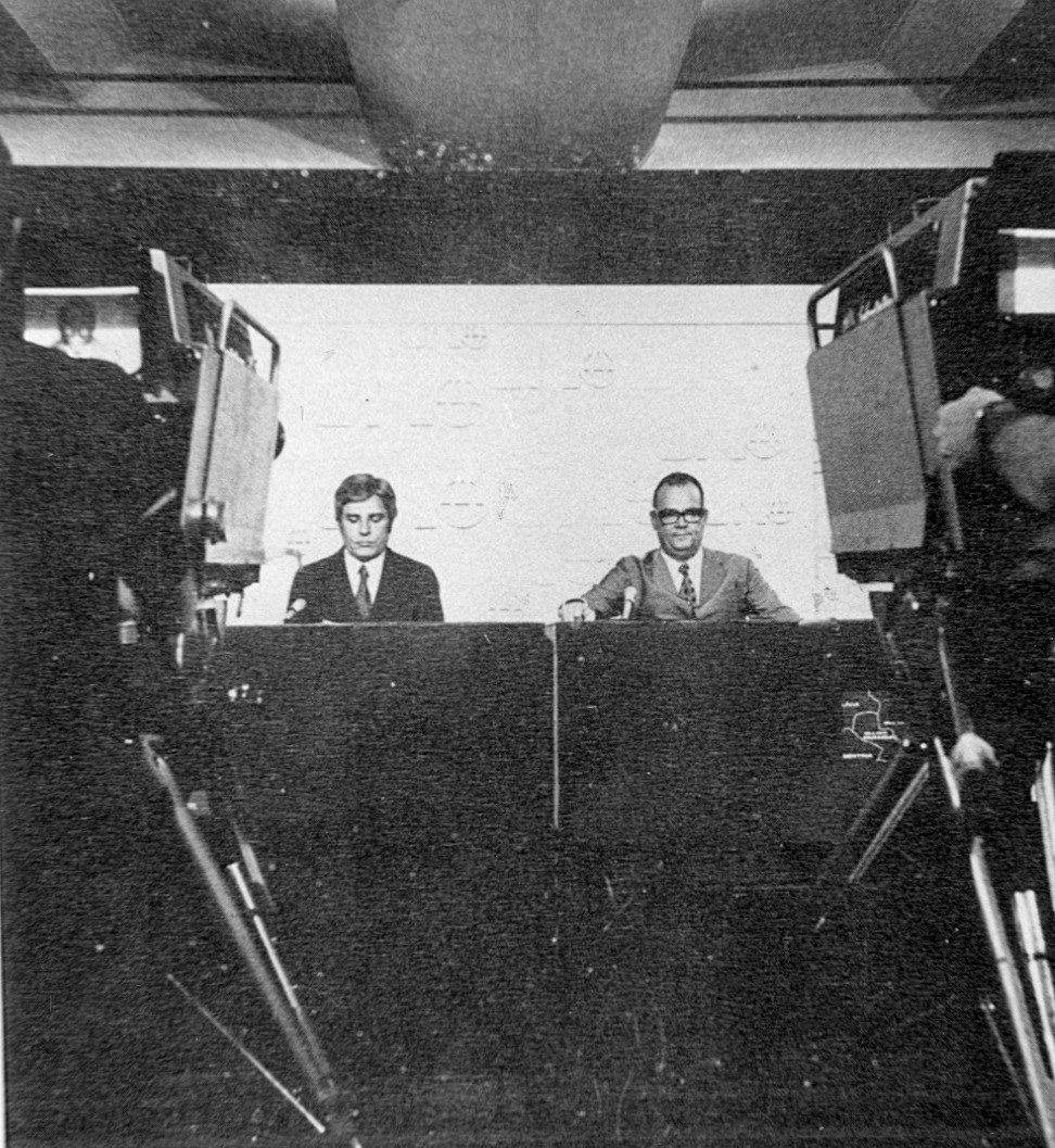 O Jornal Nacional estreou no dia 1º de setembro 1969 com Hilton Franco e Cid Moreira na bancada - Reprodução
