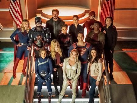 Assistir Crise Na Terra X Parte 1 Dublado Completo Crise Nas Infinitas Terras A Ordem Correta Para Assistir Ao Crossover