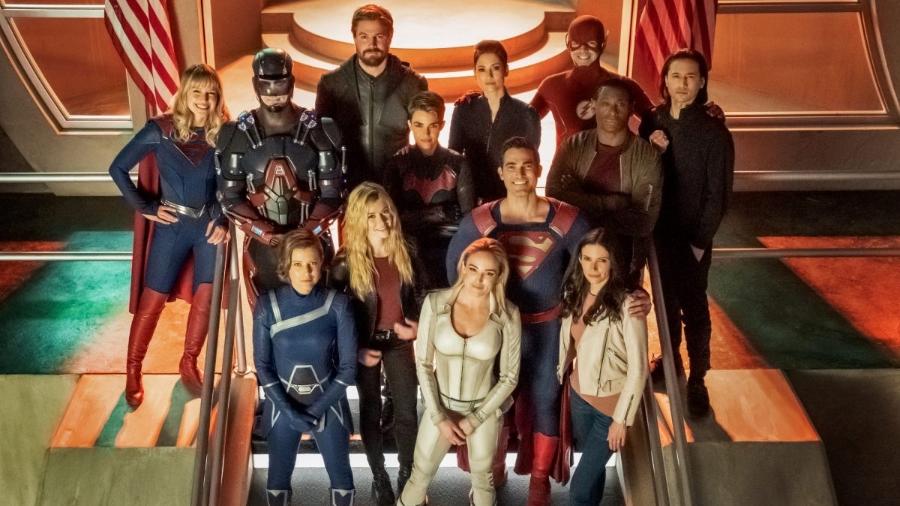 Crise nas Infinitas Terras A ordem correta para assistir ao crossover Crise nas Infinitas Terras A ordem correta para assistir ao crossover