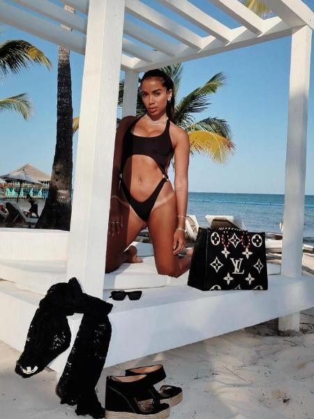 Anitta renova o bronzeado em Punta Cana - Reprodução / Instagram