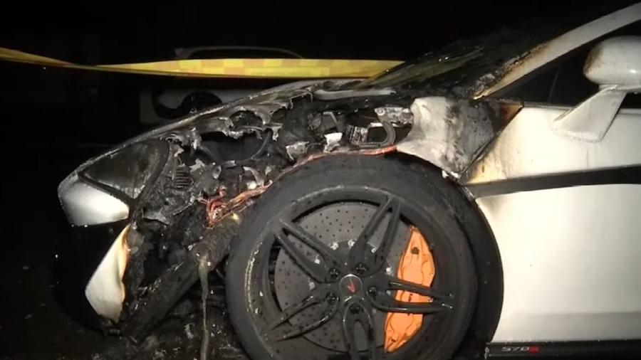 McLaren 570S é incendiada na Austrália