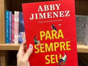 Leitora doou rim para desconhecido após ler meu livro, diz autora