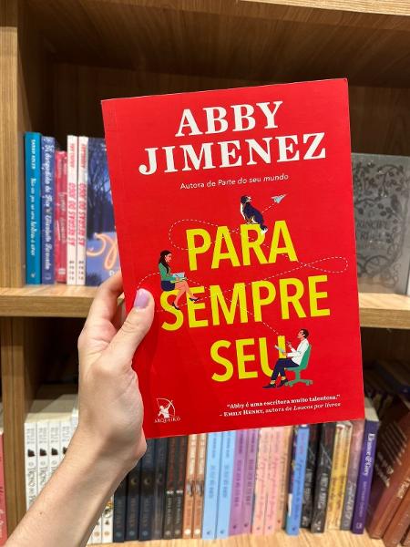 "Para Sempre Seu", de Abby Jimenez (Editora Arqueiro) - Rafaela Polo/UOL