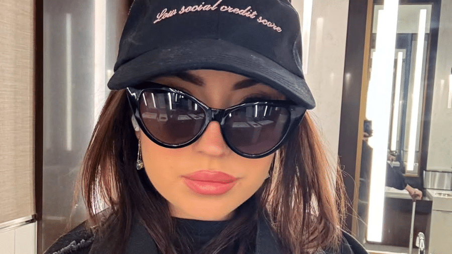 Ashley St. Clair é mãe de um dos 14 filhos de Elon Musk Ashley St. Clair é mãe de um dos 14 filhos de Elon Musk