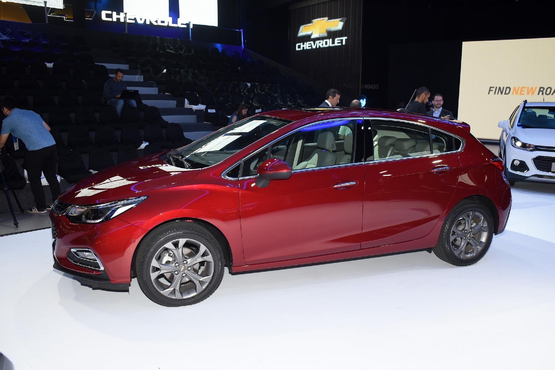 Chevrolet Cruze Hatch - Murilo Góes/UOL