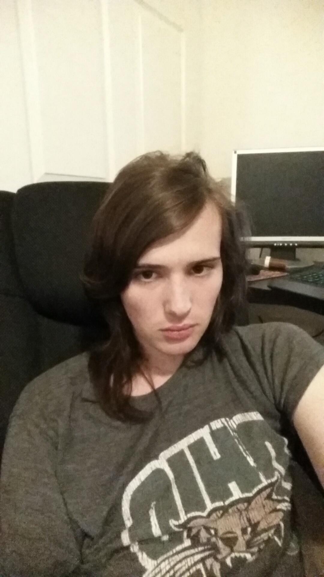 Jovem mostra mudança de sexo em diário - Reprodução/Imgur