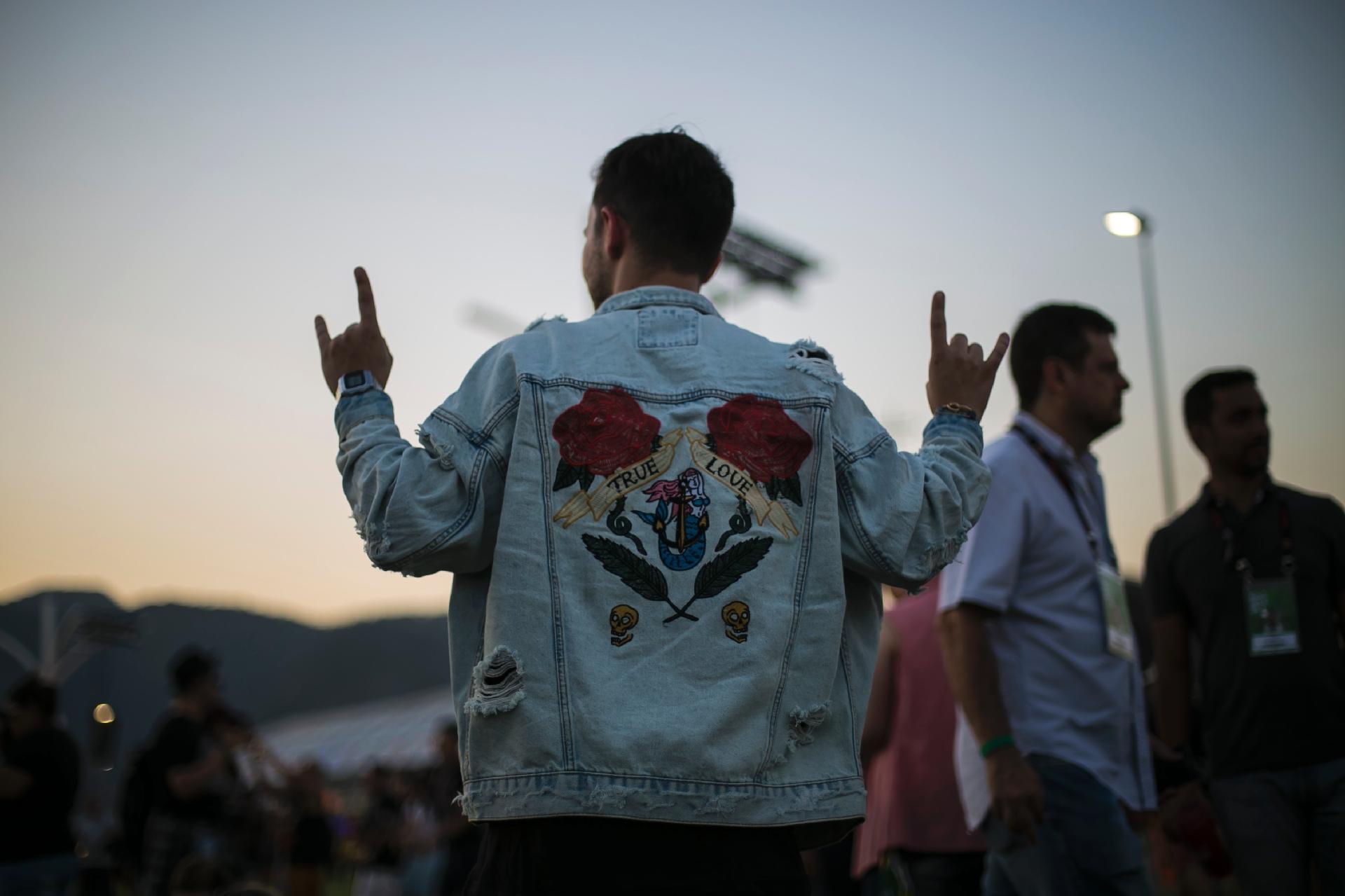 "True love": roqueiro em dia de pop no primeiro dia do Rock in Rio 2017 - Bruna Prado/UOL