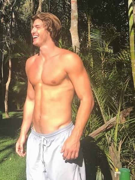 Jovem de 21 anos fez sua estreia como ator no filme Minha Vida em Marte - Reprodução/Instagram - Reprodução/Instagram