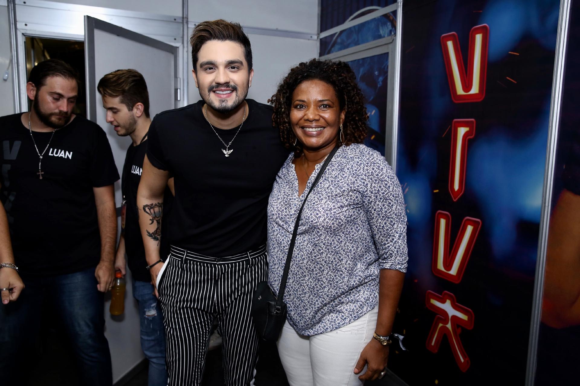 Luan Santana e Margareth Menezes - Roberto Filho/Brazil News