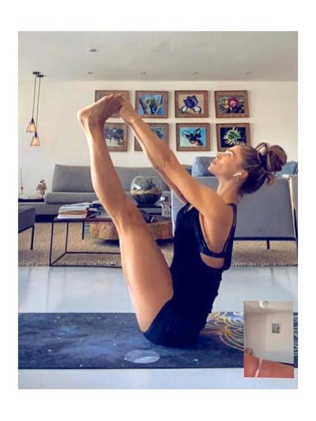 Grazi Massafera faz aula de ioga online - REPRODUÇÃO/INSTAGRAM