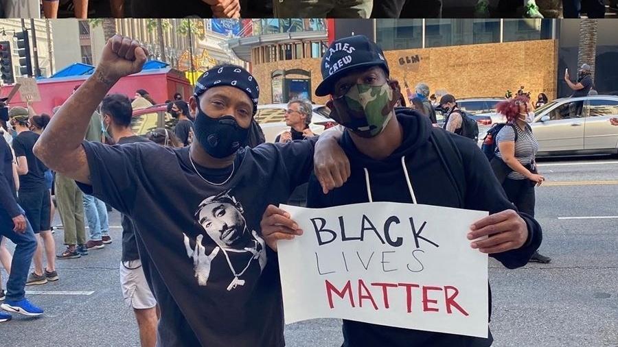 Marlon Wayans e Terrence J juntos em protesto antirracista nos EUA  - Reprodução/Instagram/Marlon Wayans