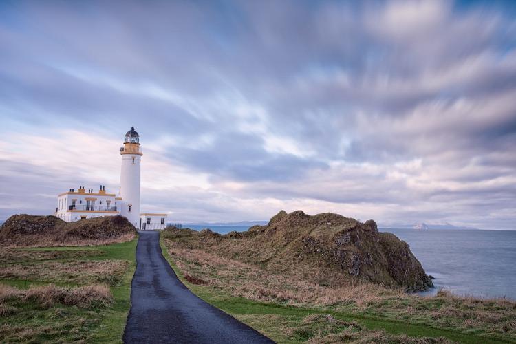 Farol Turnberry, na porção sul de Ayrshire, litoral da Escócia