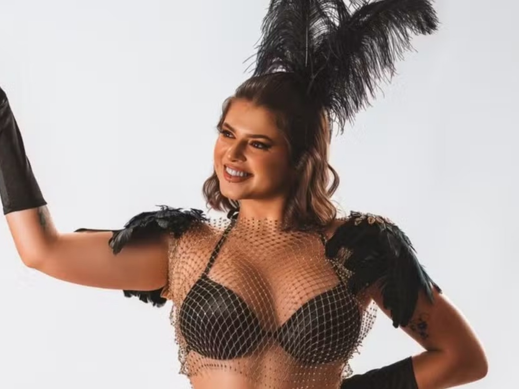 Kerolay Chave desiste de desfilar por cobranças estéticas