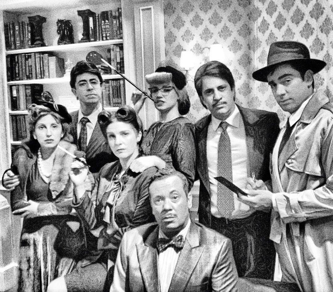 01.dez.2015 - Elenco de "Tá no Ar: a TV na TV", humorístico da Globo, grava quadro de época para a terceira temporada do programa, que estreia em janeiro - Reprodução/Instagram/weldermm