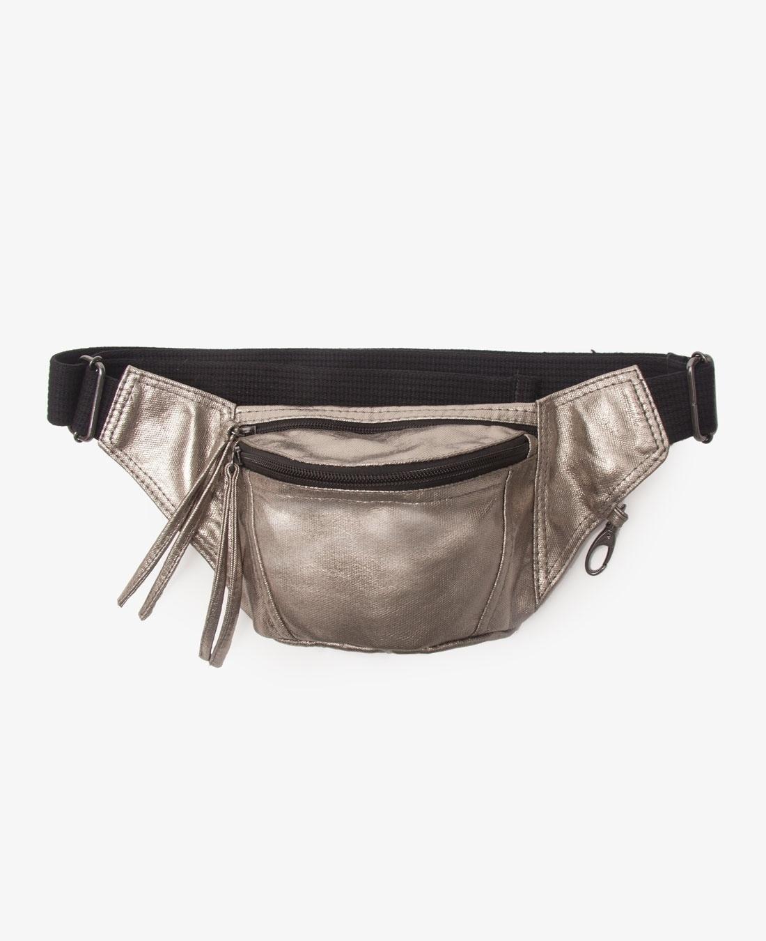 Modelo de lona metalizada, da Soleah. Preço sugerido: R$ 230. Informações: www.soleah.com.br - Divulgação