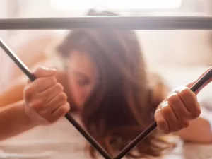 Comida e até sono: estes 8 hábitos te deixam mais longe de um orgasmo