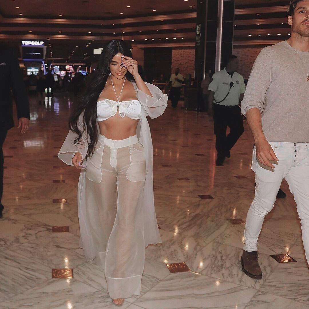 Looks pelados de Kim Kardashian - Reprodução/Instagram