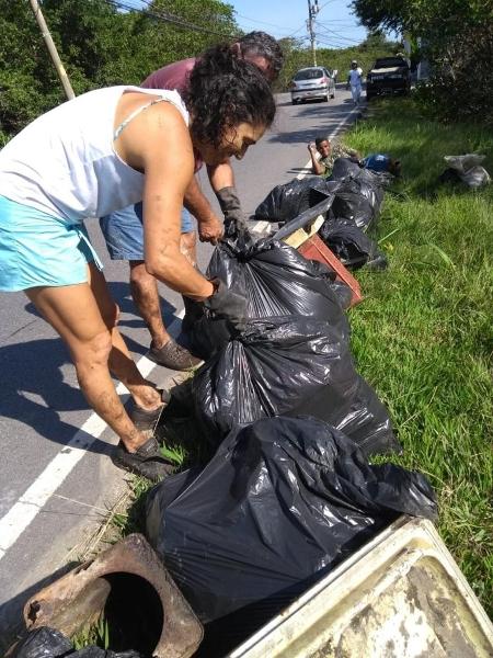 Capoeirista Marla recolhe lixo do mangue  - Arquivo pessoal