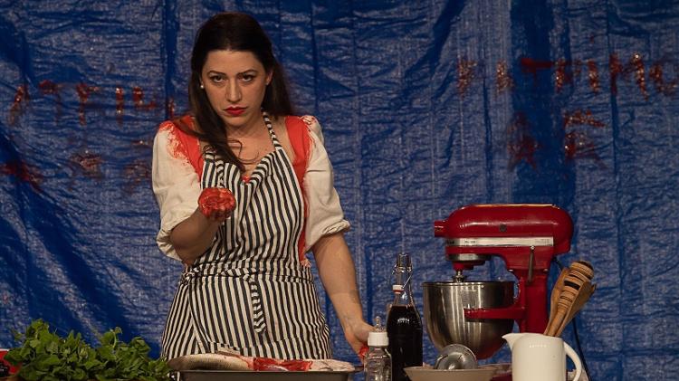 'Barba Azul' retrata realidade vivida por mulheres em todo o país 'Barba Azul' retrata realidade vivida por mulheres em todo o país