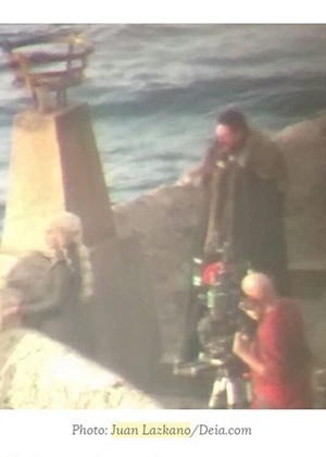 Daenerys e Jon Snow se encontram em gravações da sétima temporada de "Game of Thrones" na Espanha - Reprodução/Watchers on the Wall - Reprodução/Watchers on the Wall