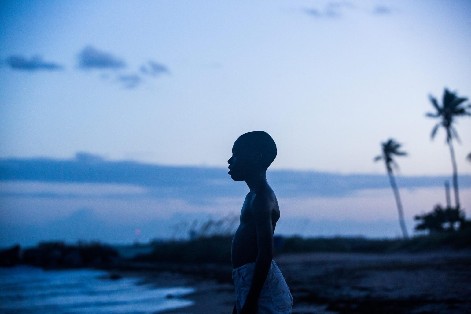Cena do filme "Moonlight: Sob a Luz do Luar" (2016), de Barry Jenkins - Reprodução