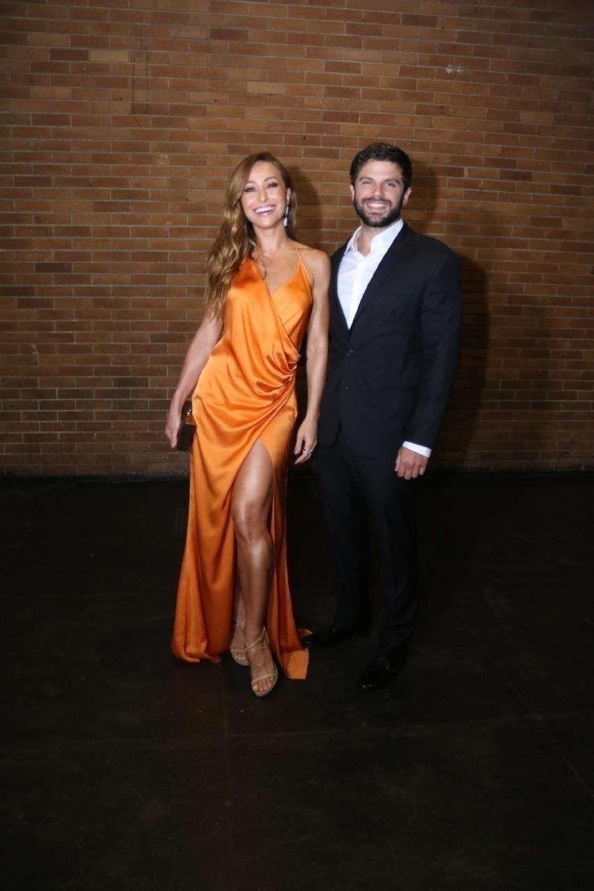 Famosos prestigiam o casamento de Fábio Porchat e Nataly Mega - Agnews/Daniel Pinheiro