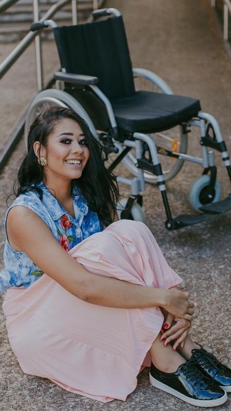 Após seis meses na cadeira, Layane decidiu contar sua história nas redes sociais - Barbara Leite - Barbara Leite