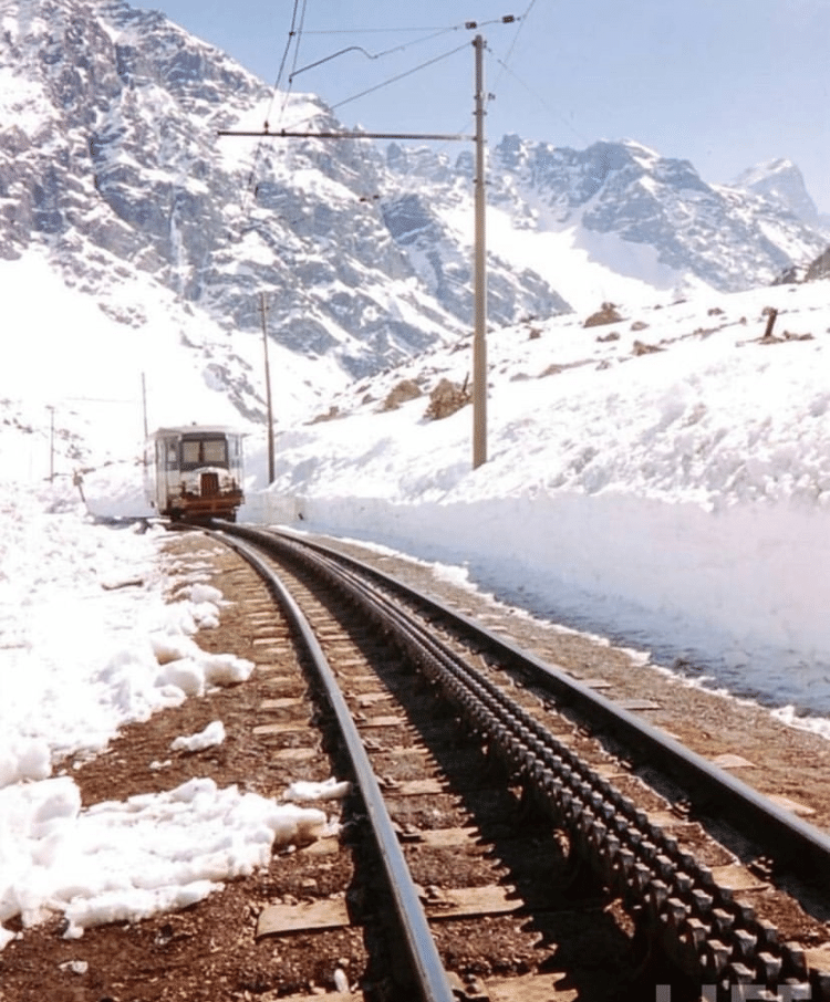 Registro do antigo trem andino que ia de Los Andes, no Chile, a Mendoza, na vizinha Argentina  - Divulgação - Divulgação