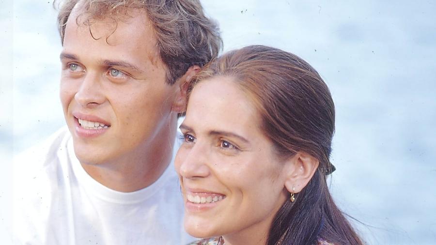 Guilherme Fontes e Gloria Pires protagonizaram "Mulheres de Areia" - CEDOC/TV Globo