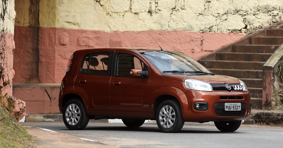 Fiat Uno Evolution - Murilo Góes/UOL
