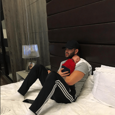 Gusttavo Lima com o filho, Gabriel - Reprodução/Instagram/gusttavolima