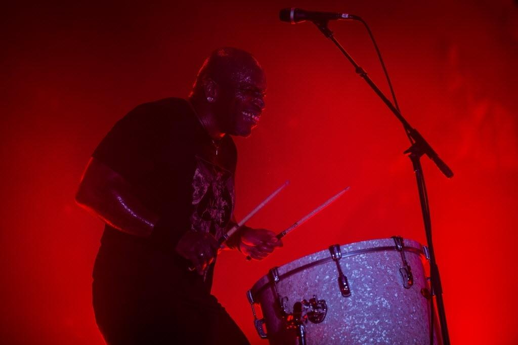 Derrick Green comanda a banda Sepultura, no palco Sunset, no quarto dia do segundo final de semana do Festival Rock in Rio, no Rio de Janeiro - Eduardo Anizelli/Folhapress