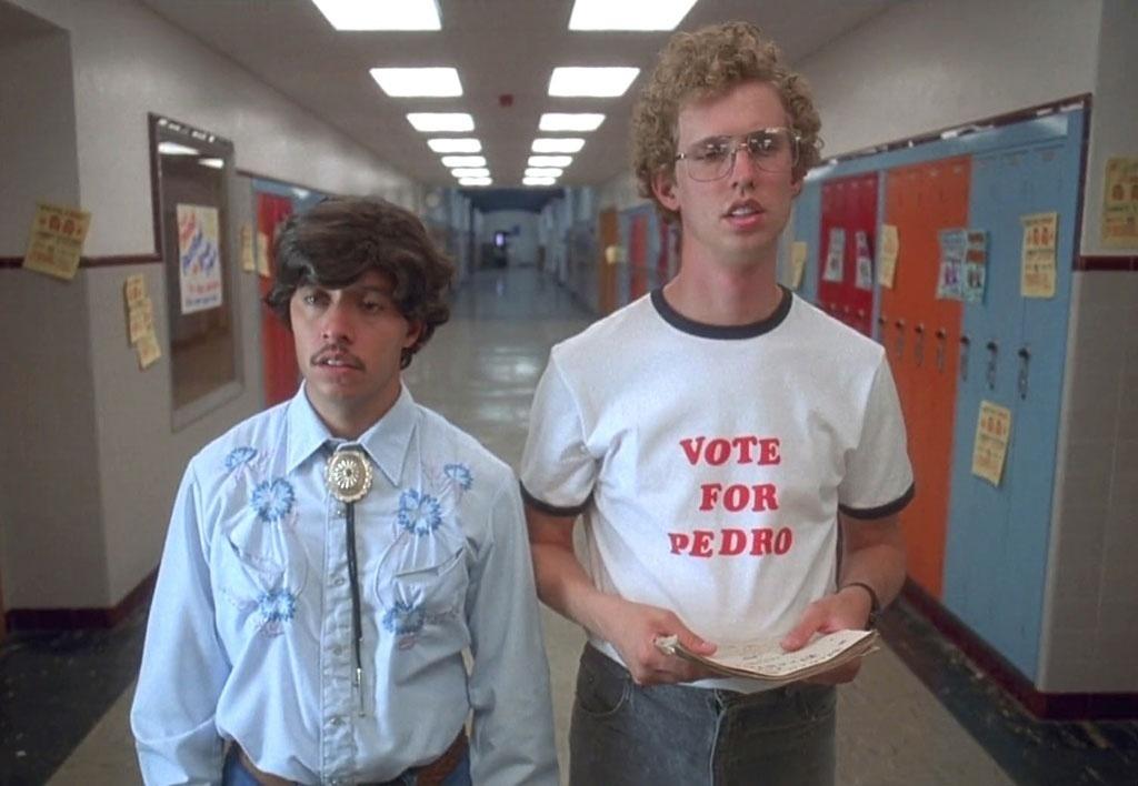 Jon Heder em "Napoleon Dynamite" (2004) - Reprodução