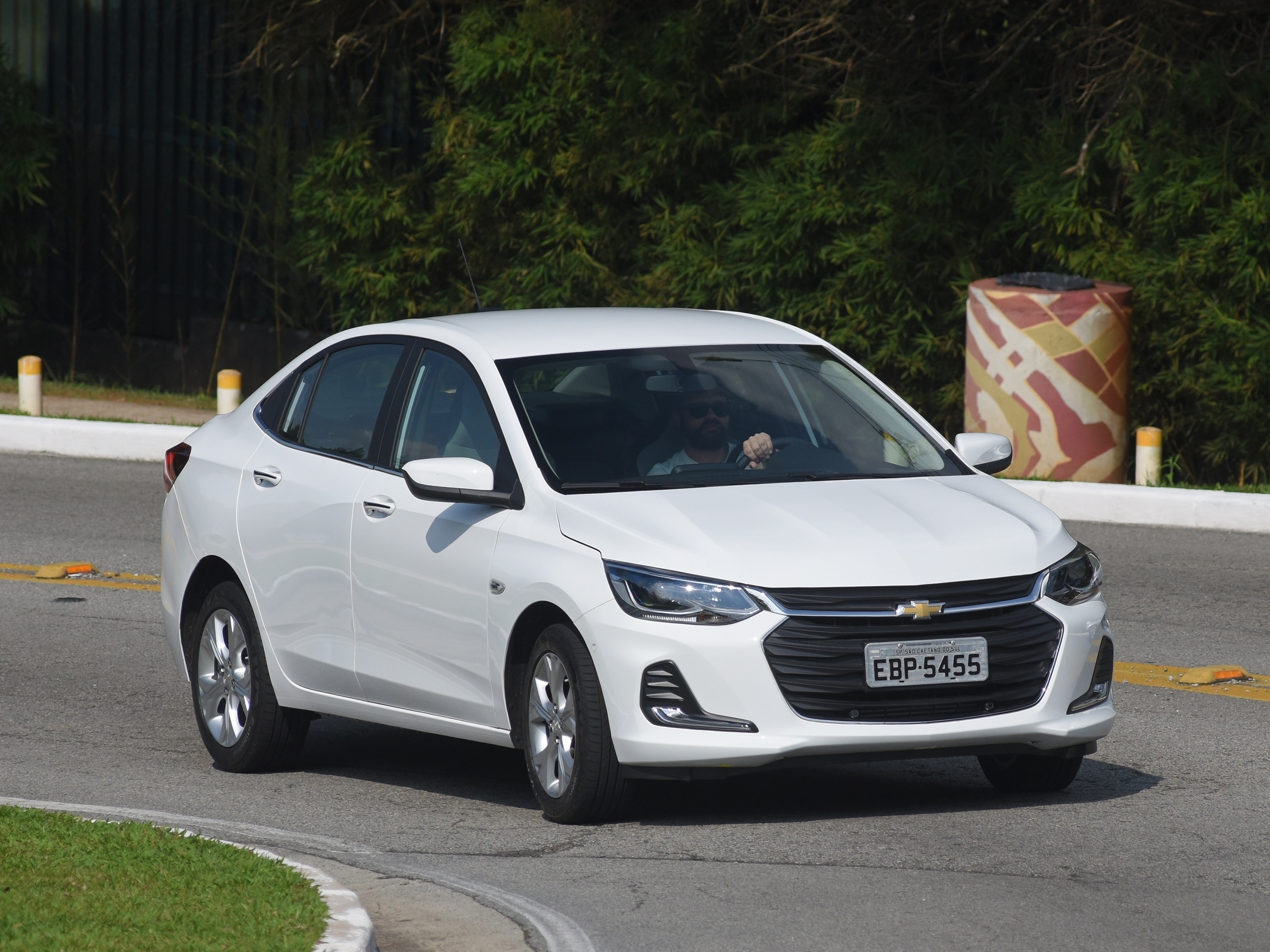 Chevrolet Onix foi o carro mais vendido no país em março; confira o Top 10  - TecMundo