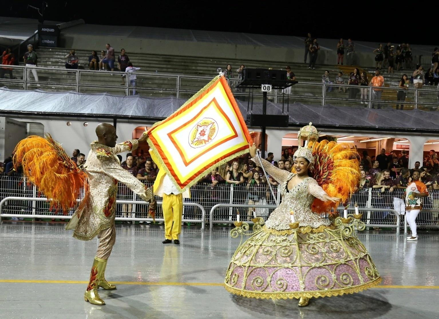 Desfile da Tom Maior, quarta colocada no Grupo Especial - BrazilNews