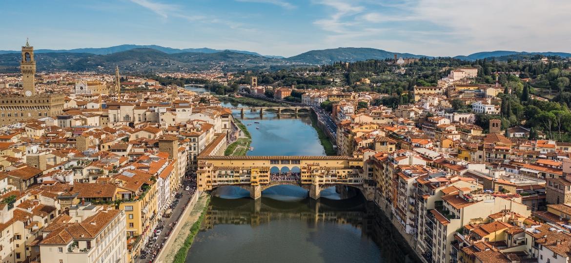 Ponte Vecchio, em Florença - Medvedkov/Getty Images/iStockphoto