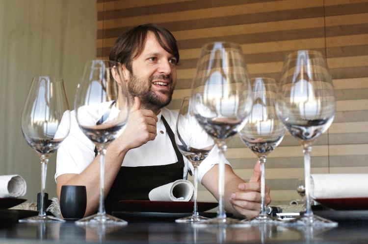 René Redzepi, chef do restaurante Noma em Copenhague René Redzepi, chef do restaurante Noma em Copenhague