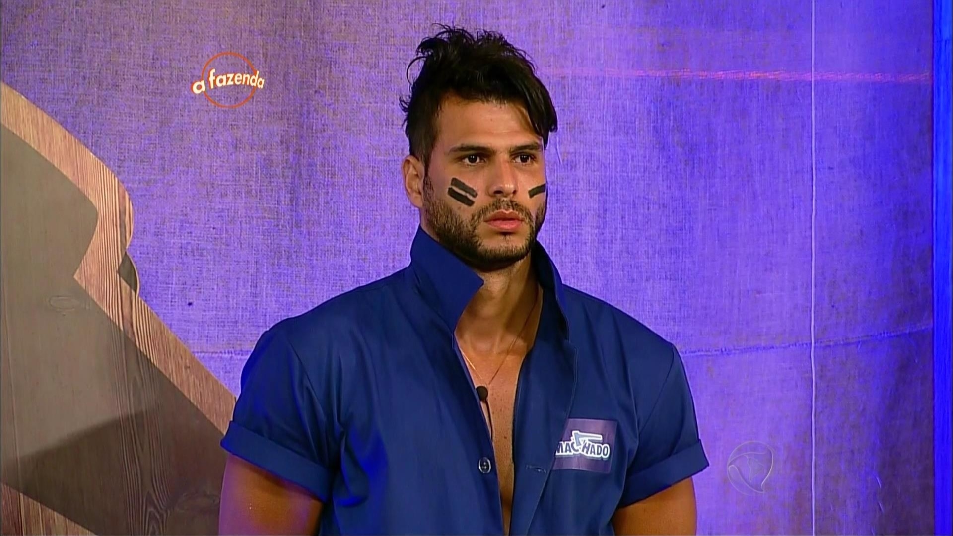 23.out.2015 - Marcelo participou da disputa pelo grupo Machado - Reprodução/Record