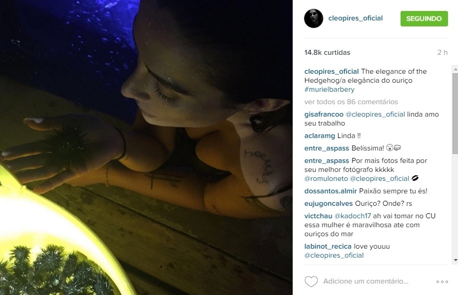 8.fev.2016 - Em foto artística, a atriz Cleo Pires posou segurando um ouriço-do-mar. "The elegance of the Hedgehog/a elegância do ouriço", escreveu, em referência ao título do livro de Muriel Barbery - Reprodução/Instagram/cleopires_oficial