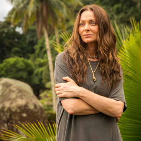 Alexandra Richter é Monalisa em "O Tempo Não Para"; atriz está em sua sétima novela seguida - Globo/João Miguel Júnior