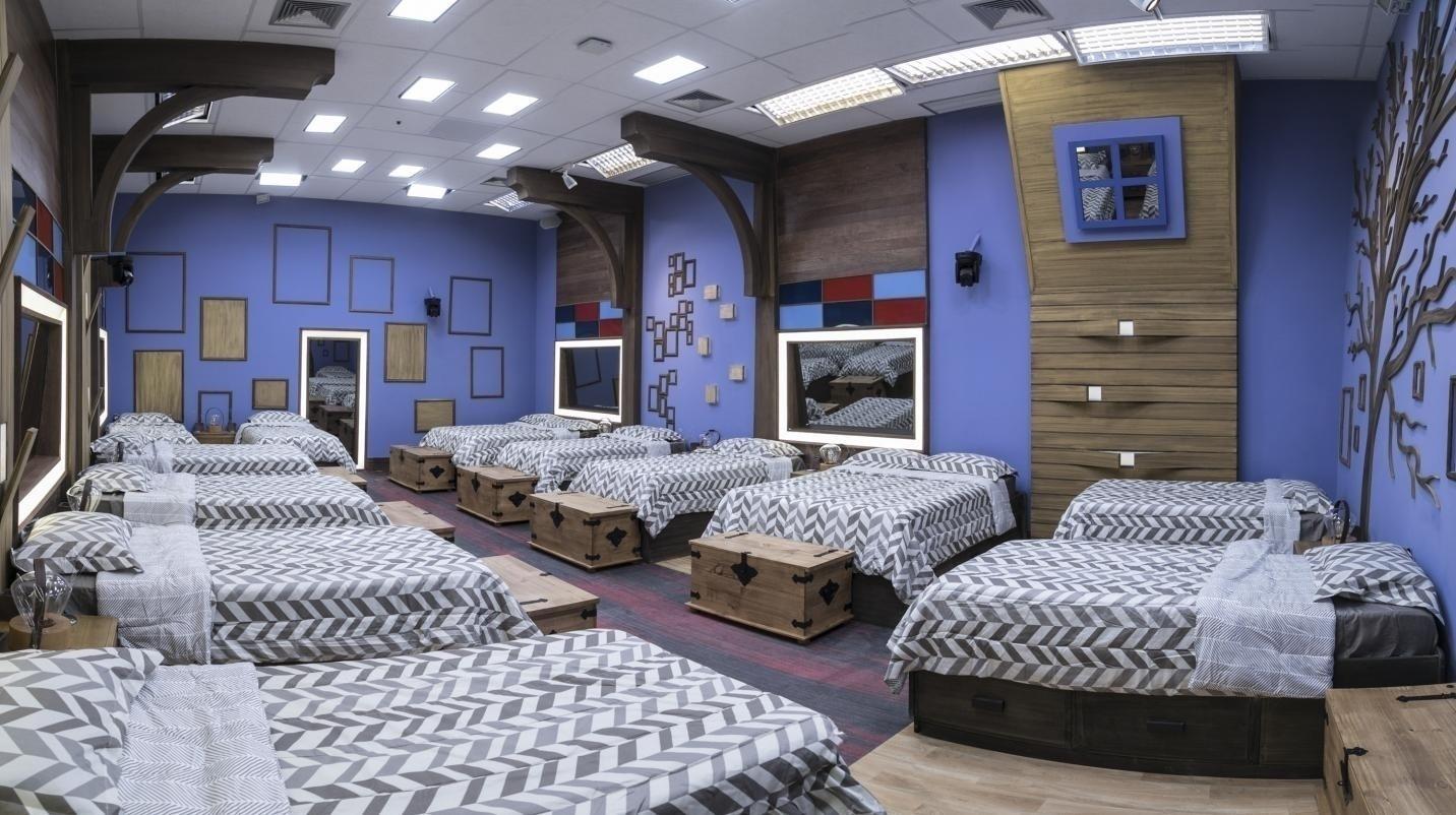 a fazenda 10 - sede - Edu Moraes/Record TV